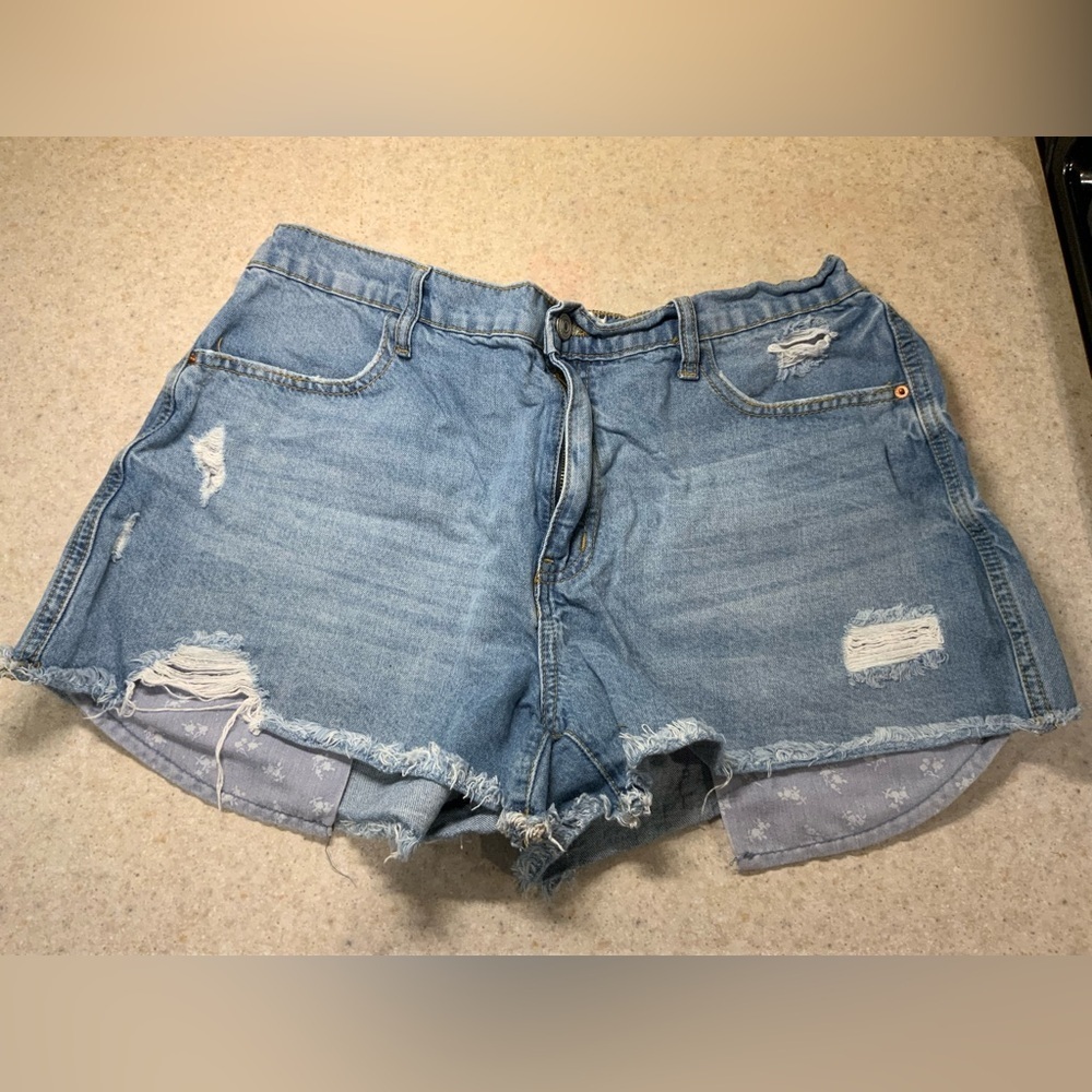 No Boundaries Light Blue Distressed Jean Shorts